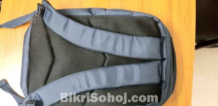 ORIGINAL PISOM BAG TO SALE - HARDLY USED FOR 1 MONTH